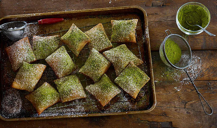 Matcha-Beignets